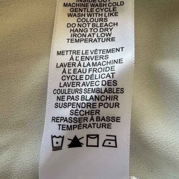 Ricki’s Sleeveless Button Front Collared Shirt White Medium Women Brand New - Picture 7 of 7